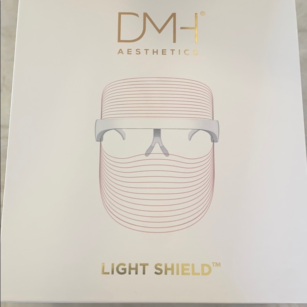 DMH Aesthetics light shield